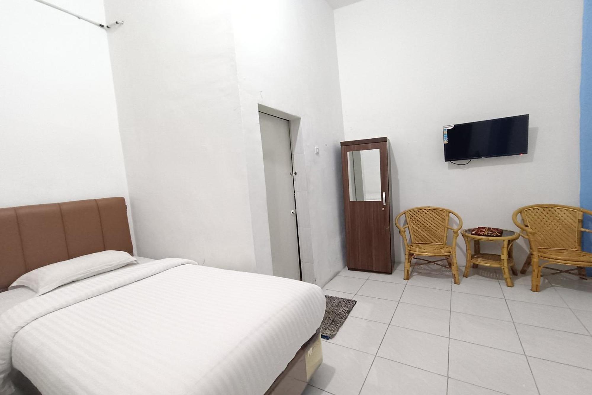 Oyo 92207 Hotel Koperasi Banda Aceh Exterior photo